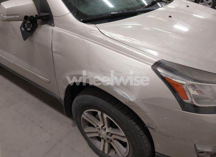 Photo 17 of 2015 Chevrolet Traverse 2LT (VIN 1GNKVHKD0FJ208544)