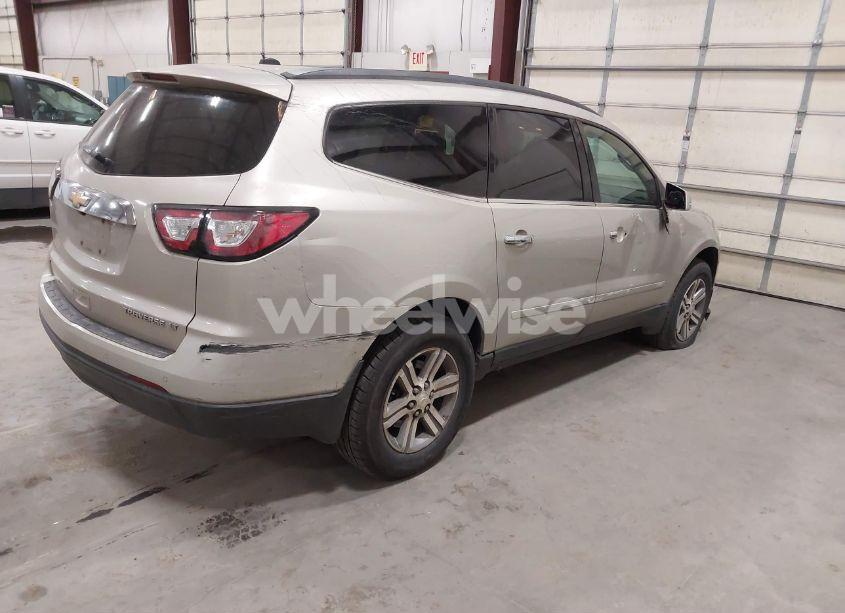 Photo 4 of 2015 Chevrolet Traverse 2LT (VIN 1GNKVHKD0FJ208544)