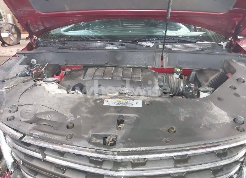 Photo 10 of 2015 Chevrolet Traverse 2LT (VIN 1GNKVHKD0FJ340901)