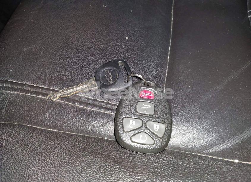 Photo 11 of 2015 Chevrolet Traverse 2LT (VIN 1GNKVHKD0FJ340901)