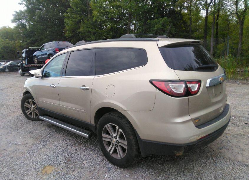 Photo 3 of 2016 Chevrolet Traverse 2LT (VIN 1GNKVHKD0GJ159539)