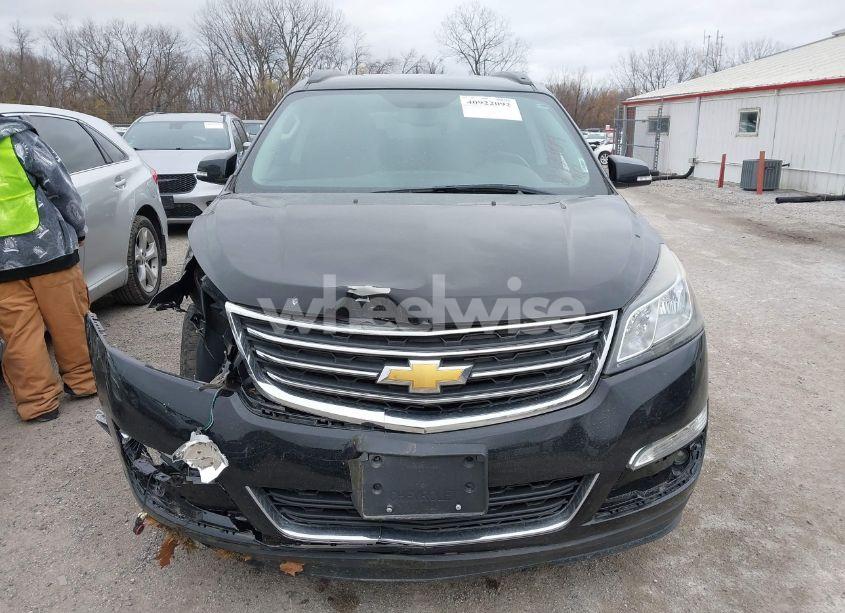 Photo 12 of 2016 Chevrolet Traverse 2LT (VIN 1GNKVHKD0GJ274366)