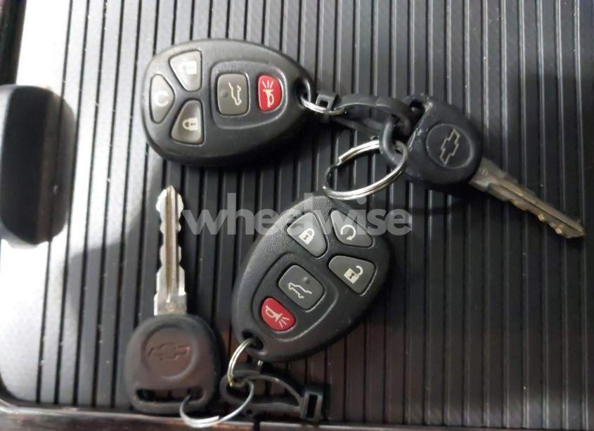 Photo 11 of 2017 Chevrolet Traverse 2LT (VIN 1GNKVHKD0HJ208580)