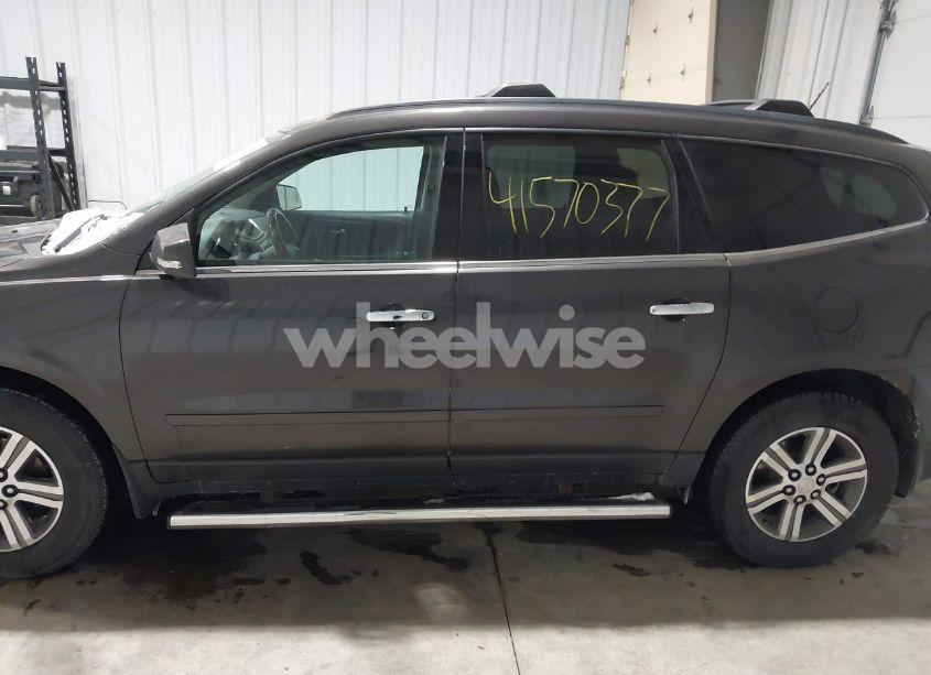Photo 14 of 2017 Chevrolet Traverse 2LT (VIN 1GNKVHKD0HJ208580)