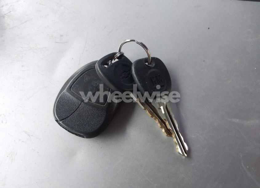 Photo 11 of 2014 Chevrolet Traverse 2LT (VIN 1GNKVHKD1EJ166660)