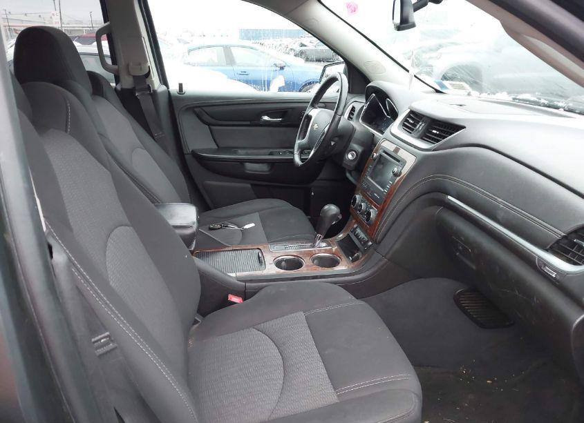 Photo 5 of 2014 Chevrolet Traverse 2LT (VIN 1GNKVHKD1EJ260733)