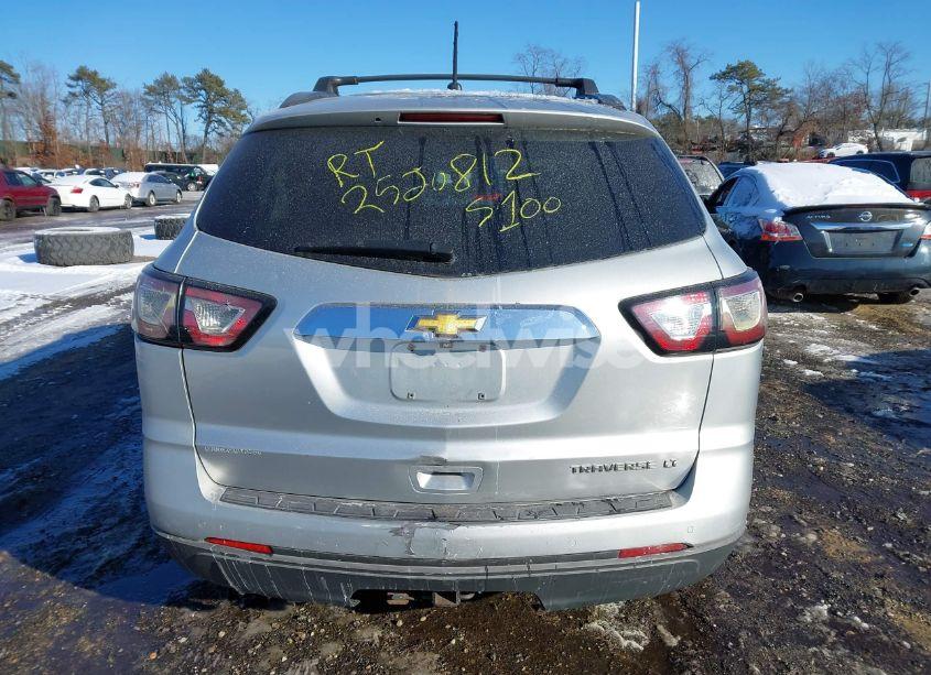 Photo 15 of 2014 Chevrolet Traverse 2LT (VIN 1GNKVHKD1EJ360752)