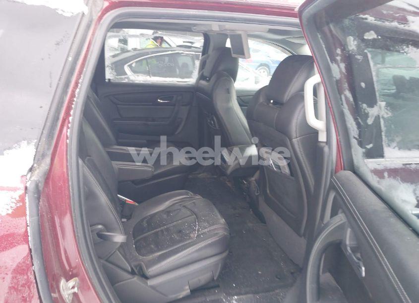 Photo 8 of 2015 Chevrolet Traverse 2LT (VIN 1GNKVHKD1FJ380761)