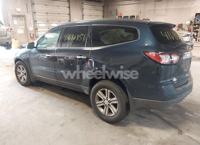 Photo 3 of 2016 Chevrolet Traverse 2LT (VIN 1GNKVHKD1GJ191738)