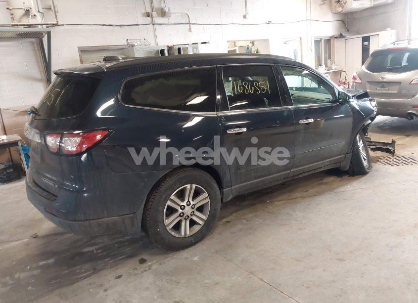 Photo 4 of 2016 Chevrolet Traverse 2LT (VIN 1GNKVHKD1GJ191738)