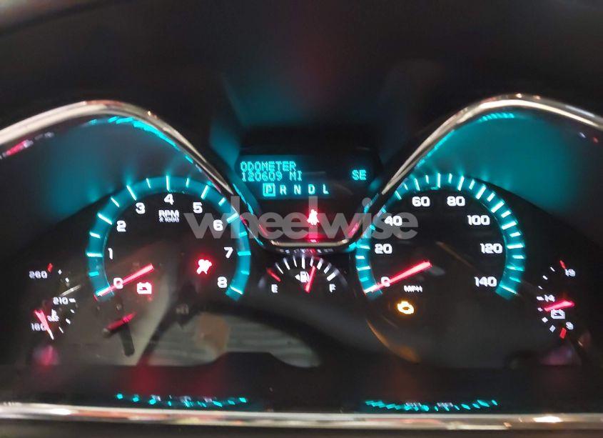 Photo 7 of 2016 Chevrolet Traverse 2LT (VIN 1GNKVHKD1GJ191738)