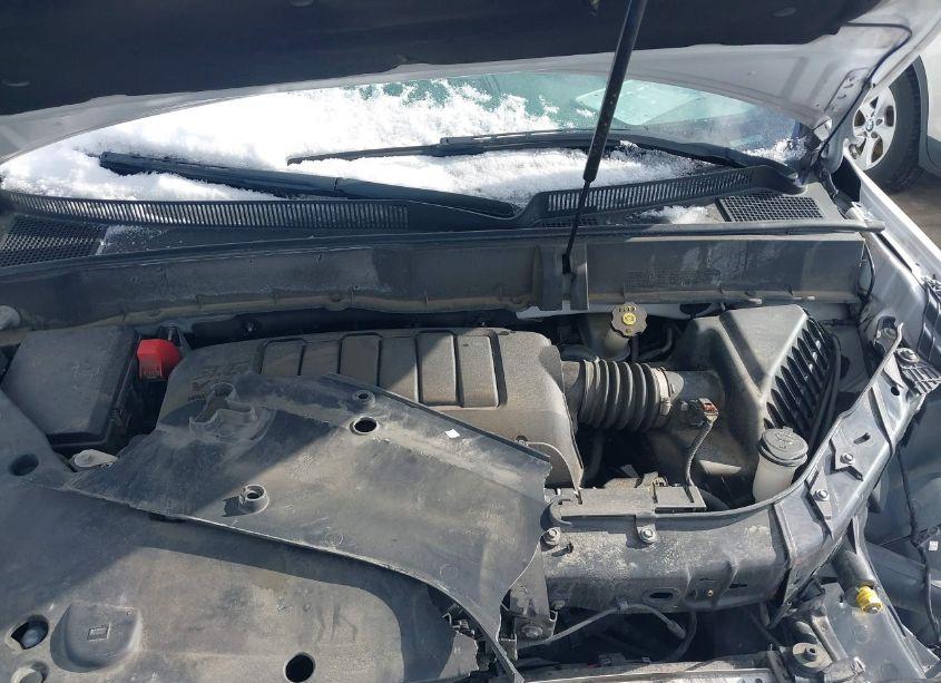 Photo 10 of 2017 Chevrolet Traverse 2LT (VIN 1GNKVHKD1HJ299293)