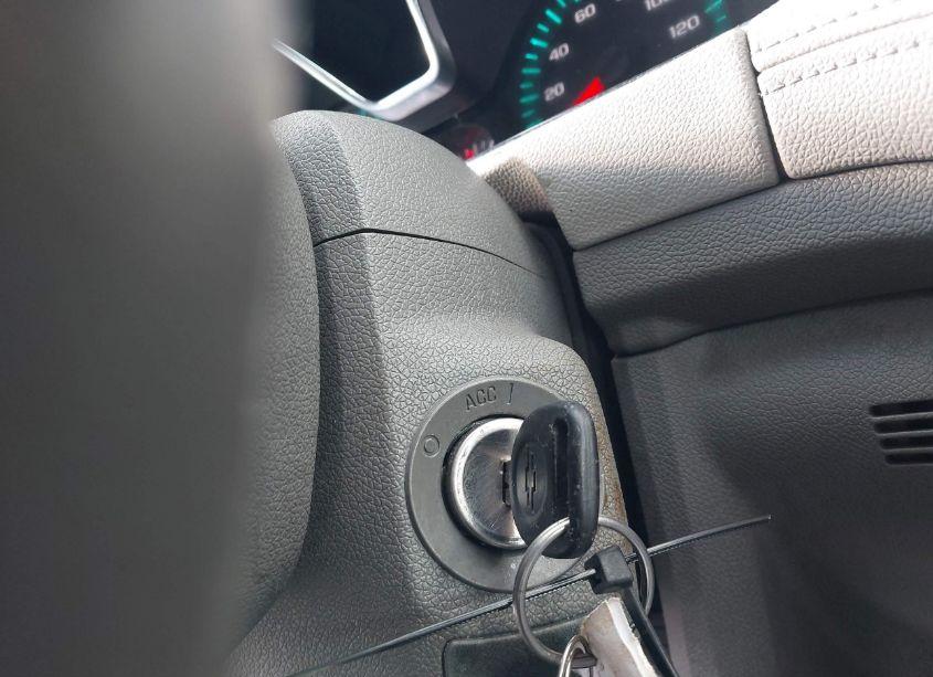 Photo 11 of 2017 Chevrolet Traverse 2LT (VIN 1GNKVHKD1HJ299293)