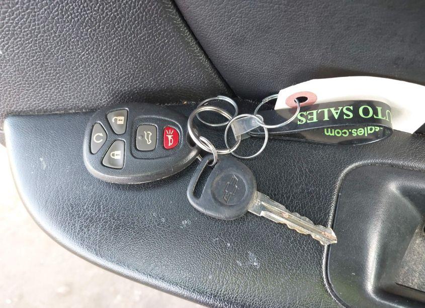 Photo 11 of 2014 Chevrolet Traverse 2LT (VIN 1GNKVHKD2EJ191955)