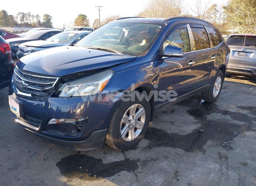 Photo 2 of 2014 Chevrolet Traverse 2LT (VIN 1GNKVHKD2EJ207409)