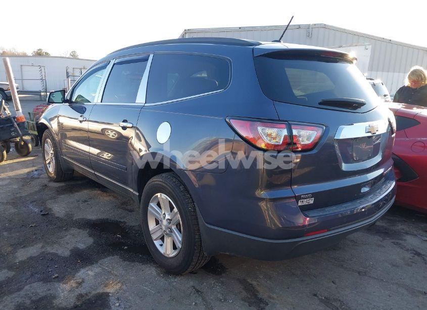 Photo 3 of 2014 Chevrolet Traverse 2LT (VIN 1GNKVHKD2EJ207409)