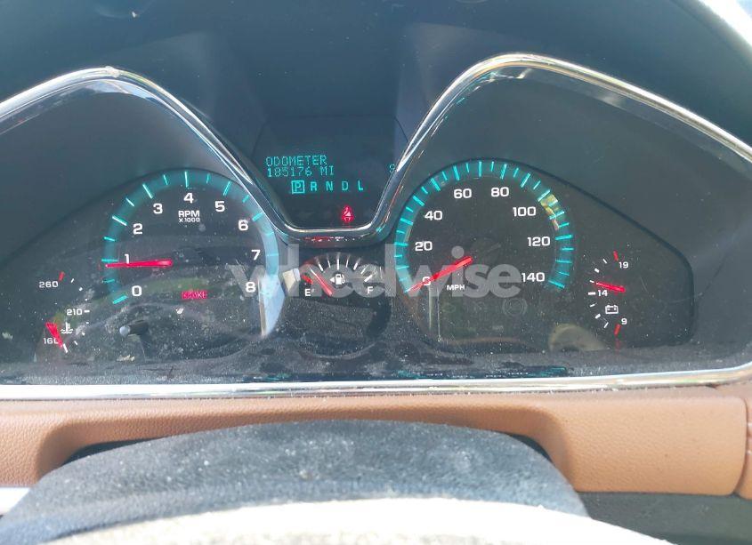 Photo 7 of 2014 Chevrolet Traverse 2LT (VIN 1GNKVHKD2EJ207409)