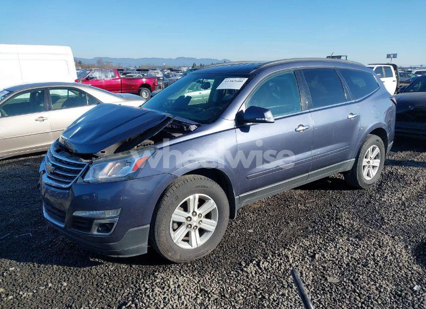 Photo 2 of 2014 Chevrolet Traverse 2LT (VIN 1GNKVHKD2EJ304142)