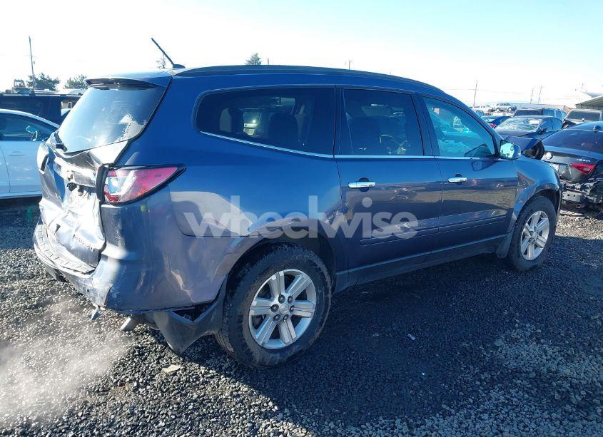Photo 4 of 2014 Chevrolet Traverse 2LT (VIN 1GNKVHKD2EJ304142)