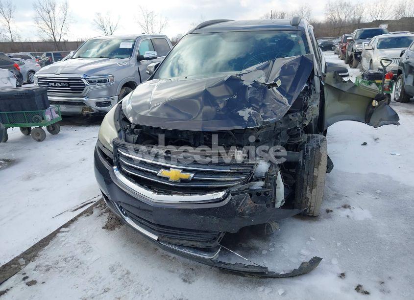Photo 12 of 2014 Chevrolet Traverse 2LT (VIN 1GNKVHKD2EJ376880)
