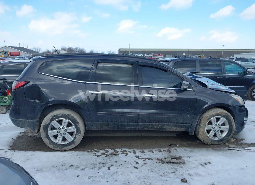 Photo 13 of 2014 Chevrolet Traverse 2LT (VIN 1GNKVHKD2EJ376880)