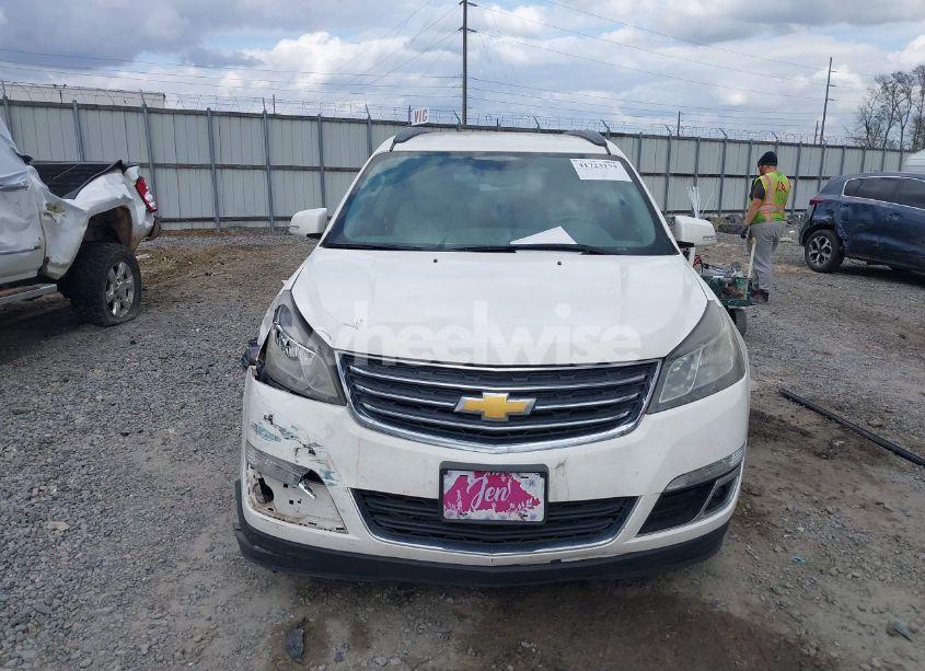 Photo 12 of 2015 Chevrolet Traverse 2LT (VIN 1GNKVHKD2FJ279289)