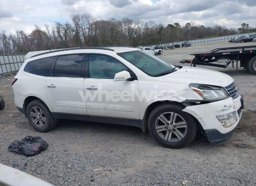 Photo 13 of 2015 Chevrolet Traverse 2LT (VIN 1GNKVHKD2FJ279289)