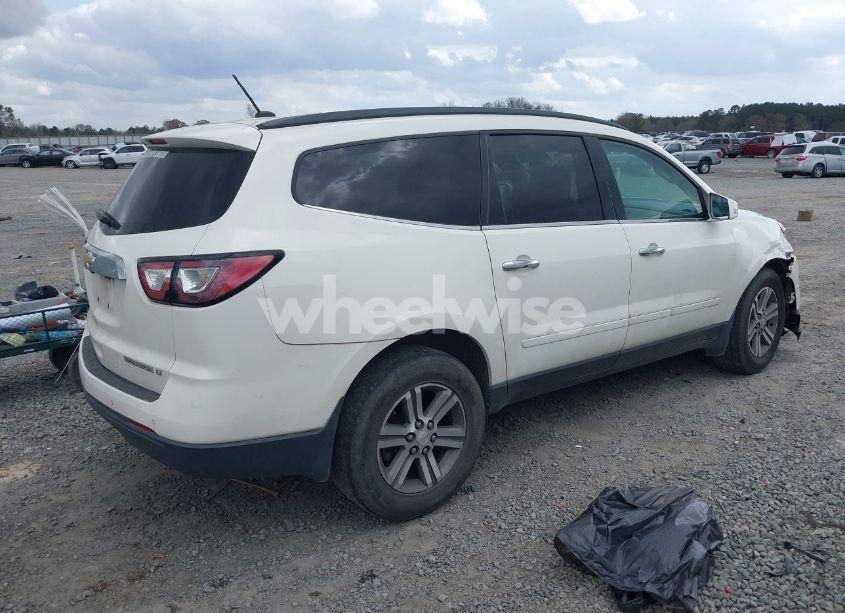 Photo 4 of 2015 Chevrolet Traverse 2LT (VIN 1GNKVHKD2FJ279289)