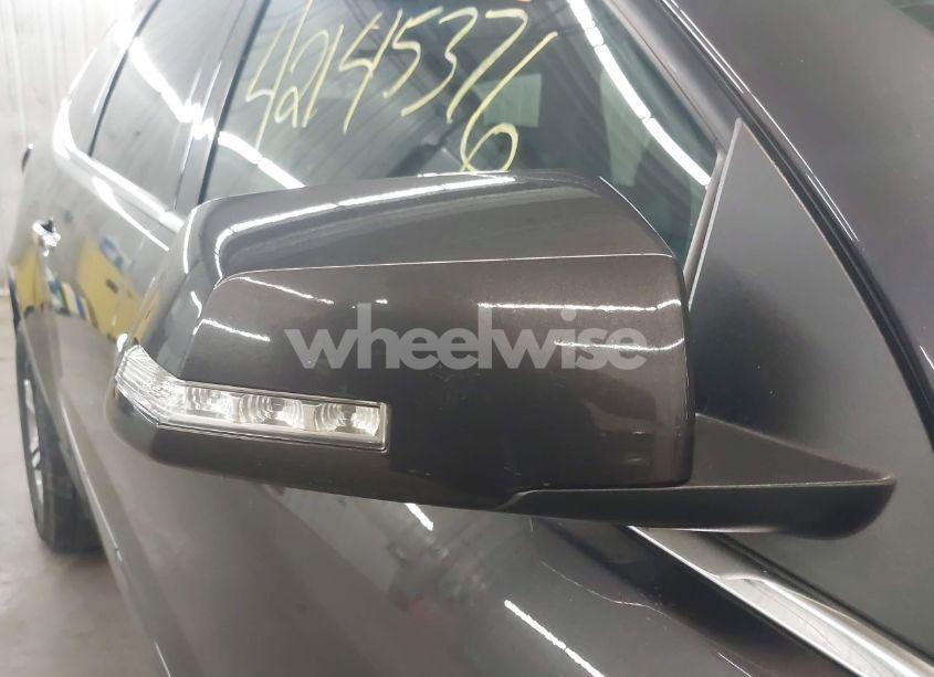 Photo 12 of 2016 Chevrolet Traverse 2LT (VIN 1GNKVHKD2GJ185091)