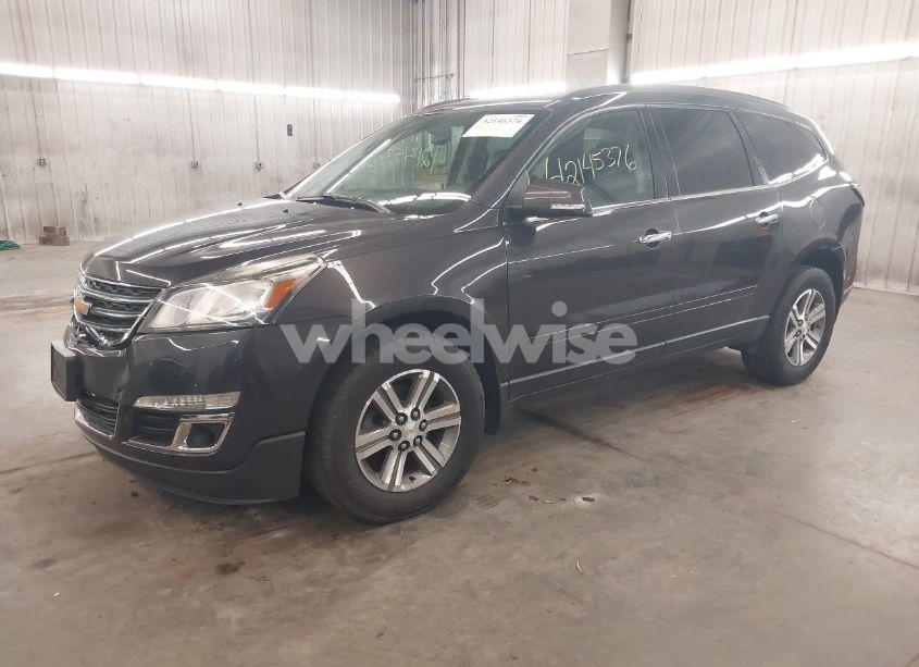Photo 2 of 2016 Chevrolet Traverse 2LT (VIN 1GNKVHKD2GJ185091)