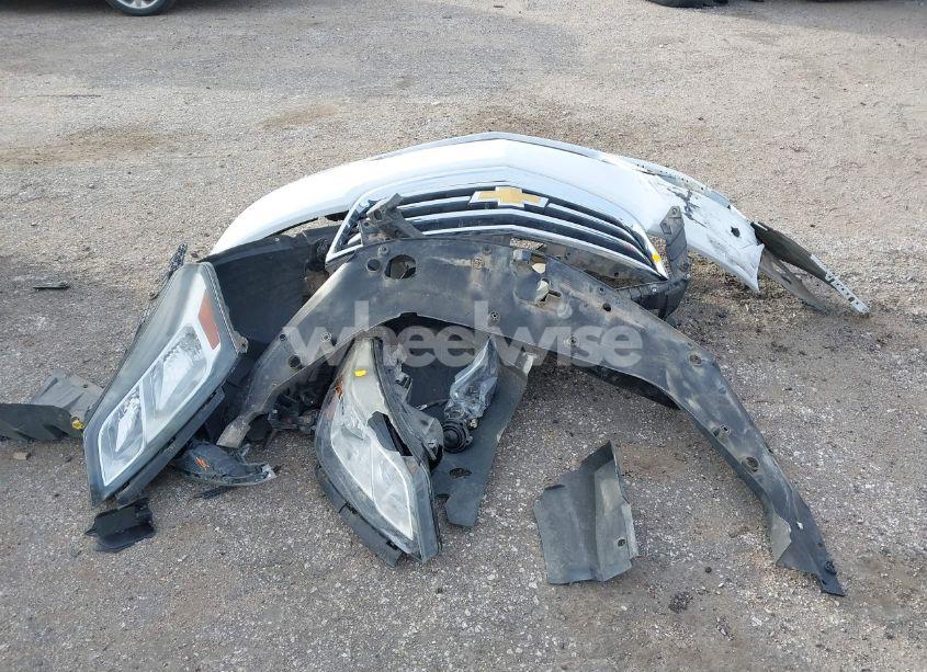 Photo 12 of 2017 Chevrolet Traverse 2LT (VIN 1GNKVHKD2HJ272667)