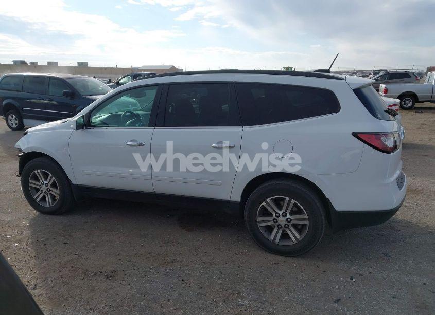 Photo 15 of 2017 Chevrolet Traverse 2LT (VIN 1GNKVHKD2HJ272667)