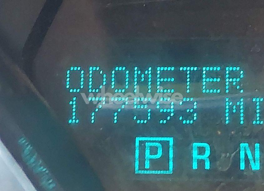 Photo 15 of 2015 Chevrolet Traverse 2LT (VIN 1GNKVHKD3FJ153829)