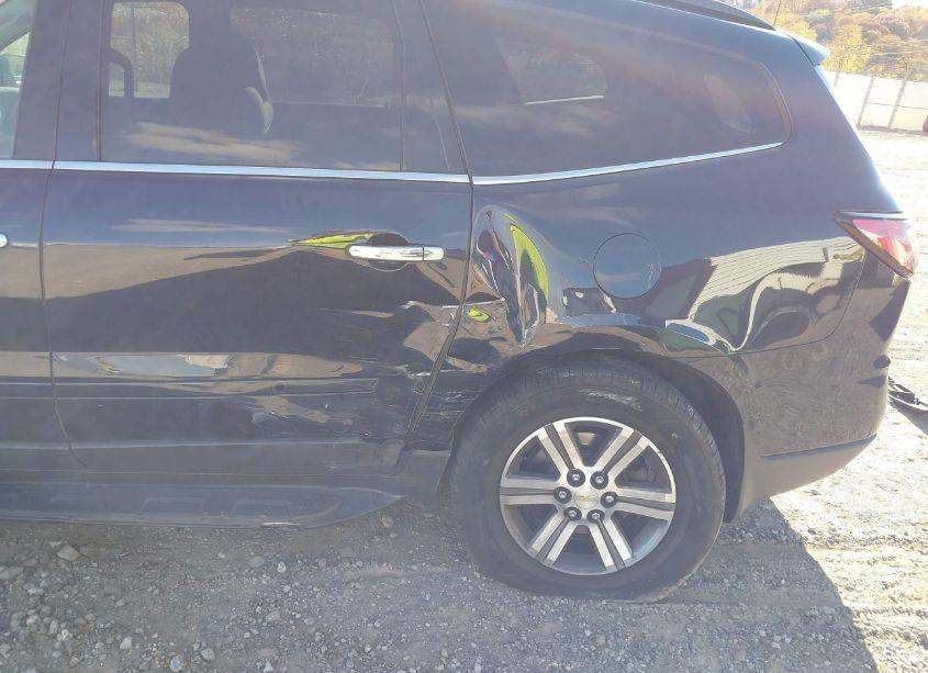 Photo 6 of 2016 Chevrolet Traverse 2LT (VIN 1GNKVHKD3GJ166520)