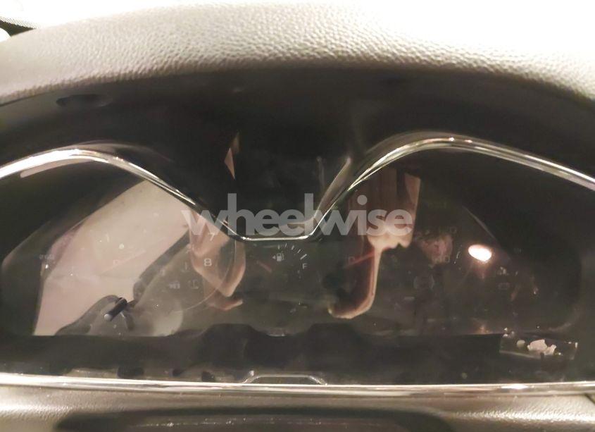 Photo 7 of 2016 Chevrolet Traverse 2LT (VIN 1GNKVHKD3GJ197119)