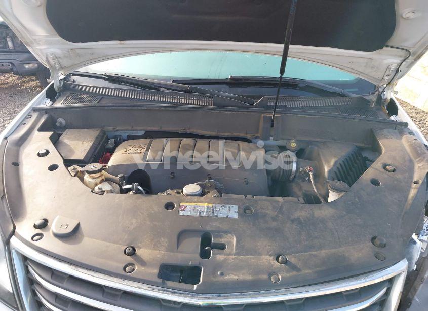 Photo 10 of 2016 Chevrolet Traverse 2LT (VIN 1GNKVHKD3GJ327805)