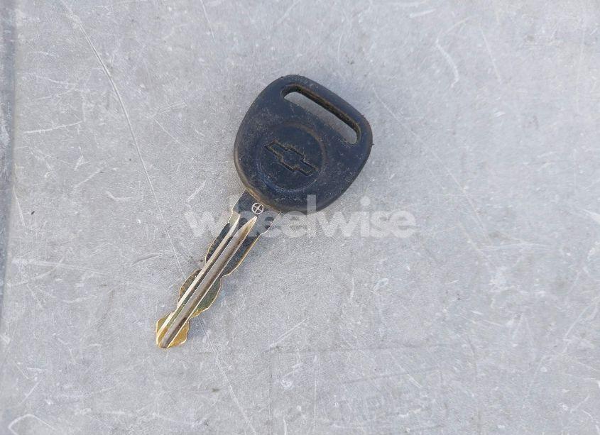 Photo 11 of 2016 Chevrolet Traverse 2LT (VIN 1GNKVHKD3GJ327805)