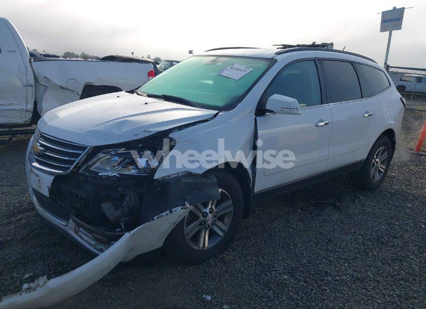 Photo 2 of 2016 Chevrolet Traverse 2LT (VIN 1GNKVHKD3GJ327805)