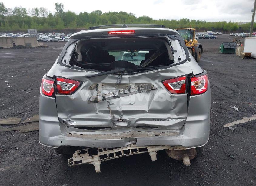 Photo 16 of 2016 Chevrolet Traverse 2LT (VIN 1GNKVHKD4GJ247123)