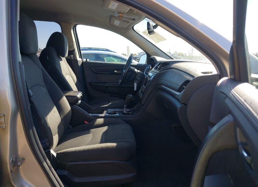 Photo 5 of 2016 Chevrolet Traverse 2LT (VIN 1GNKVHKD4GJ269705)