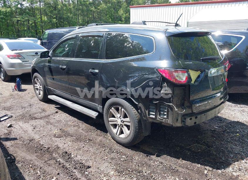 Photo 3 of 2017 Chevrolet Traverse 2LT (VIN 1GNKVHKD4HJ319780)