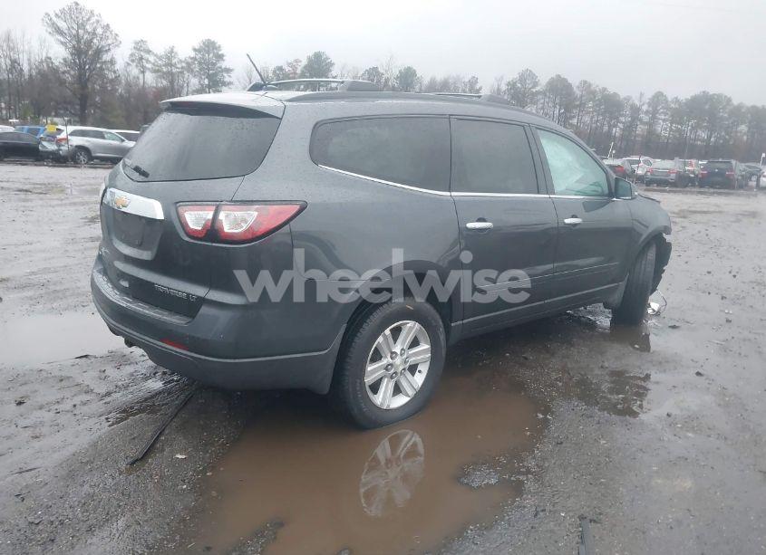 Photo 4 of 2014 Chevrolet Traverse 2LT (VIN 1GNKVHKD5EJ302353)
