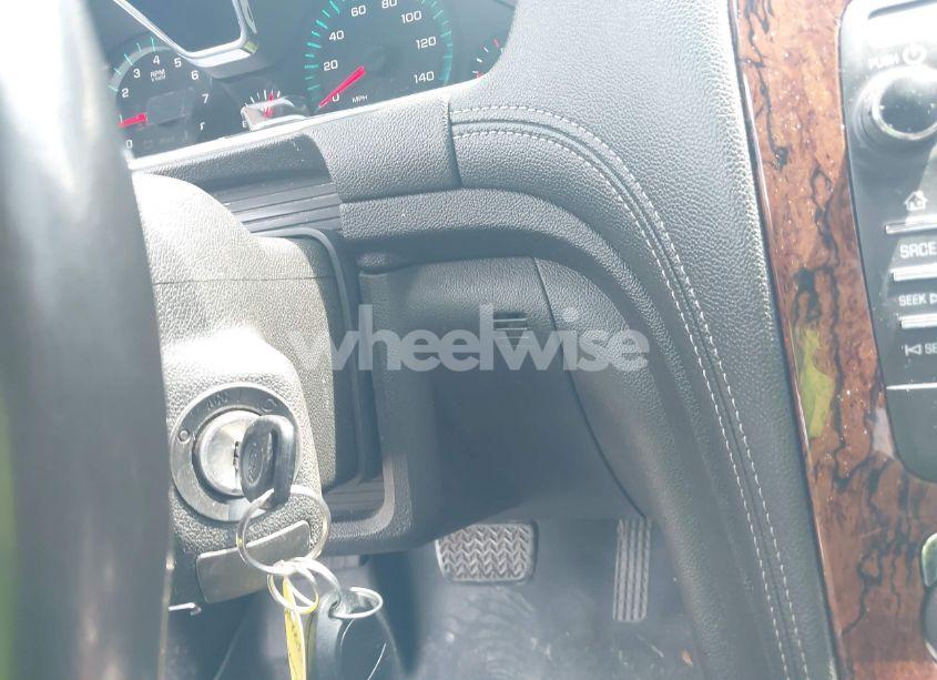 Photo 11 of 2014 Chevrolet Traverse 2LT (VIN 1GNKVHKD5EJ328726)