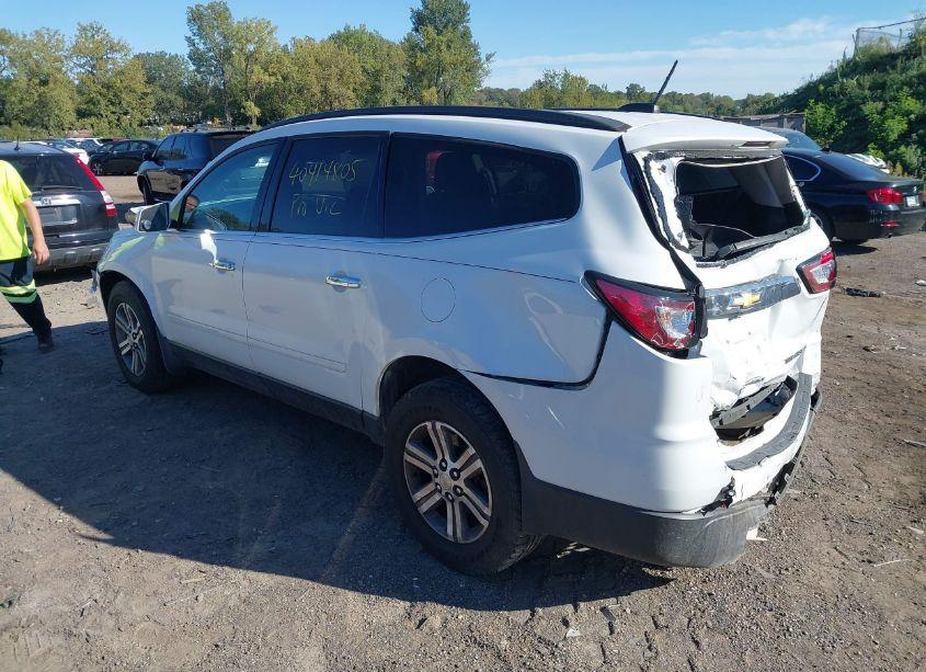 Photo 3 of 2016 Chevrolet Traverse 2LT (VIN 1GNKVHKD5GJ155759)