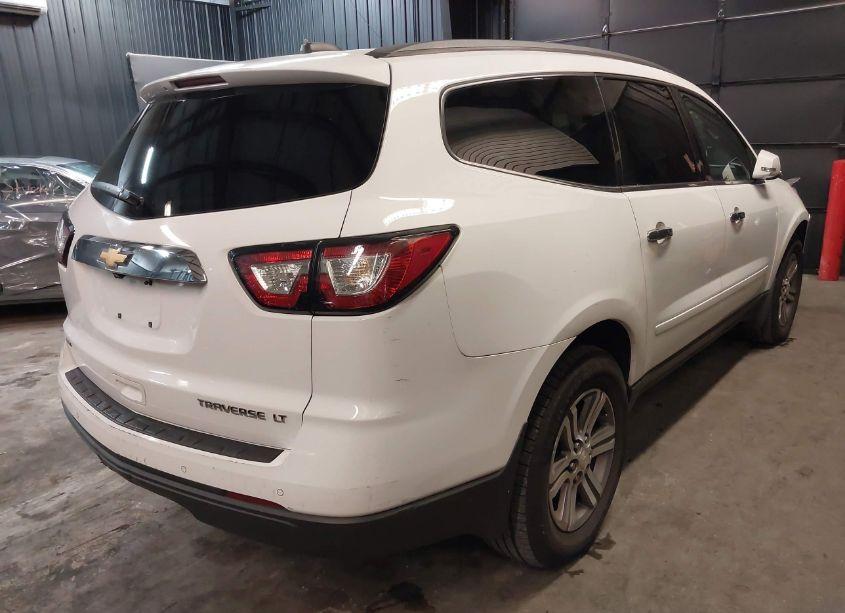 Photo 4 of 2016 Chevrolet Traverse 2LT (VIN 1GNKVHKD5GJ188907)
