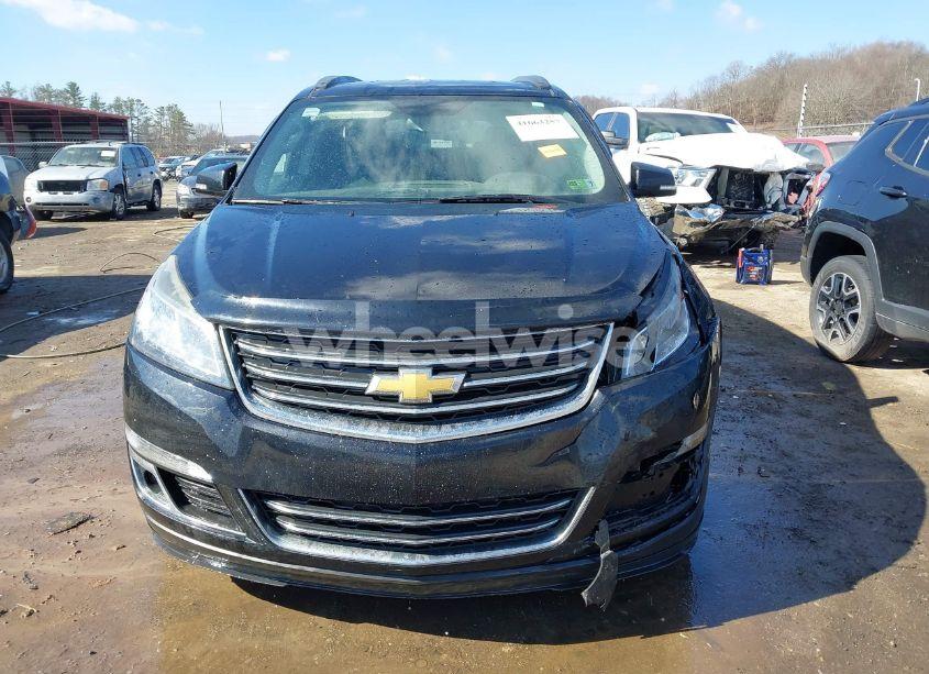 Photo 12 of 2017 Chevrolet Traverse 2LT (VIN 1GNKVHKD5HJ128739)