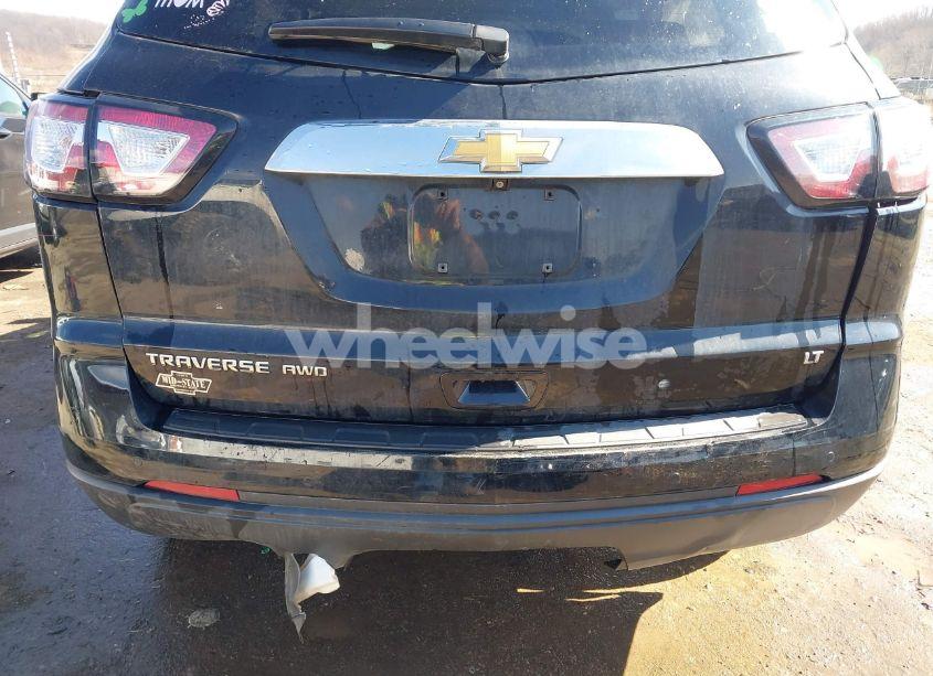 Photo 17 of 2017 Chevrolet Traverse 2LT (VIN 1GNKVHKD5HJ128739)