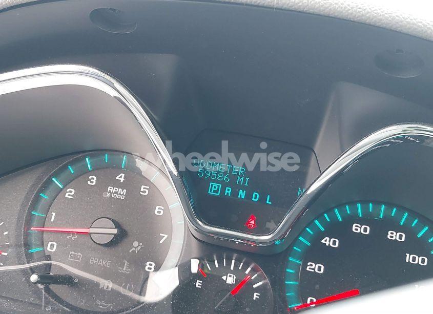 Photo 7 of 2017 Chevrolet Traverse 2LT (VIN 1GNKVHKD5HJ261677)