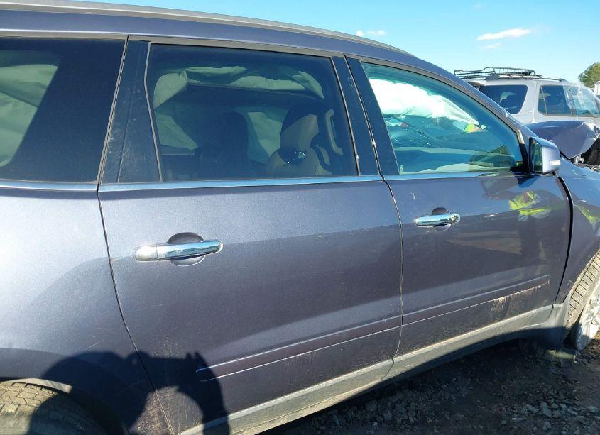 Photo 14 of 2014 Chevrolet Traverse 2LT (VIN 1GNKVHKD6EJ196933)