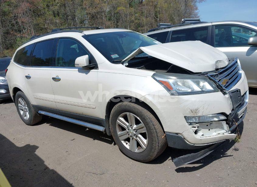 Photo 13 of 2014 Chevrolet Traverse 2LT (VIN 1GNKVHKD6EJ226934)